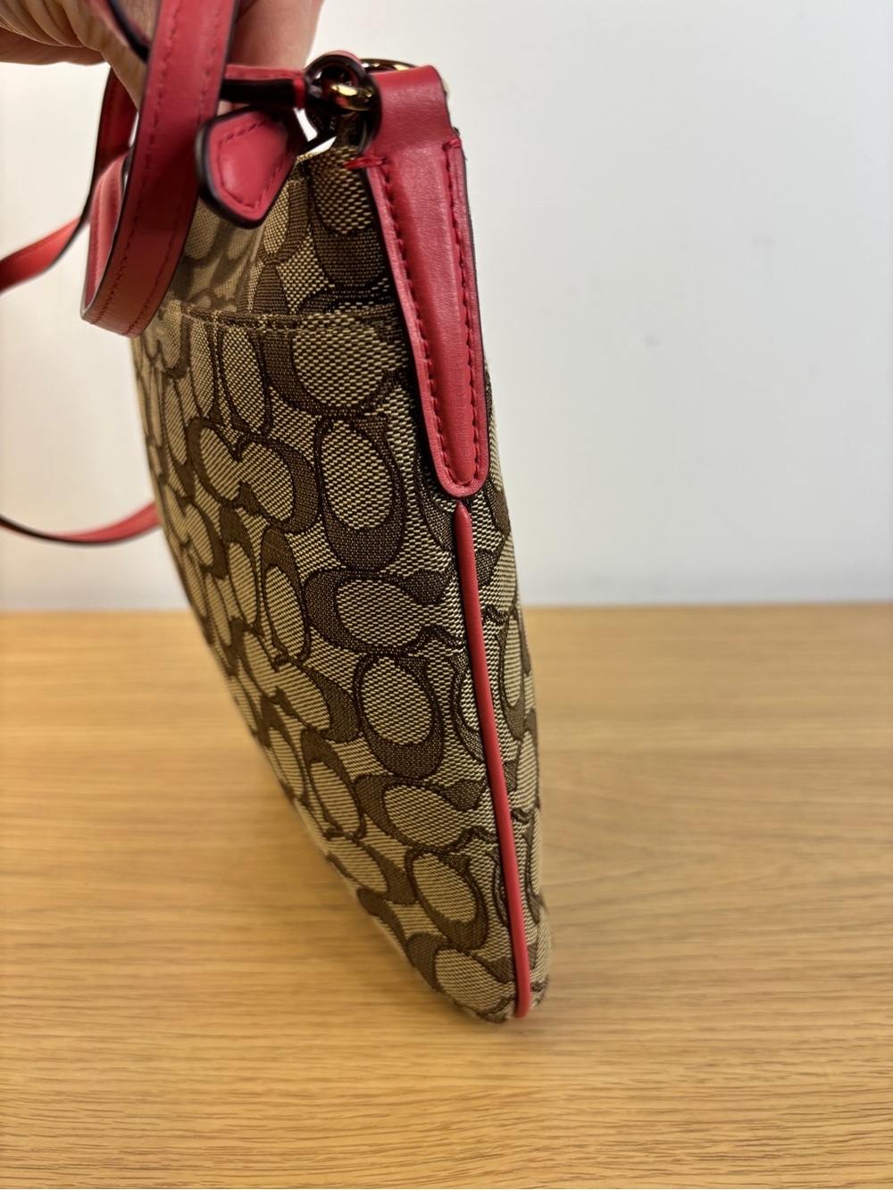 Coach Signature North/South Swing pack Crossbody Bag Outline Coral Pink LIKE NEW - Picture 7 of 13